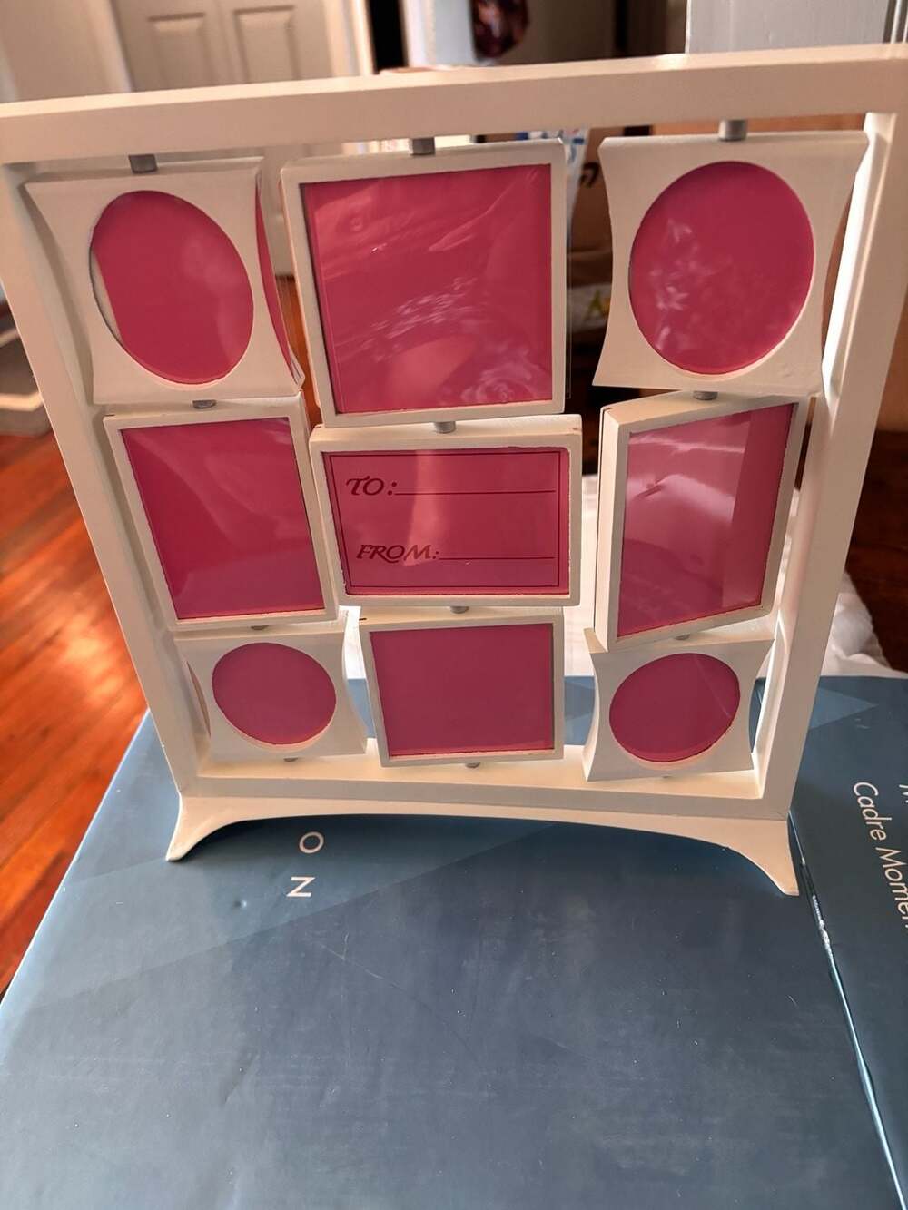 Avon Memorable Moments Rotating Multi-Photo Tabletop Frame